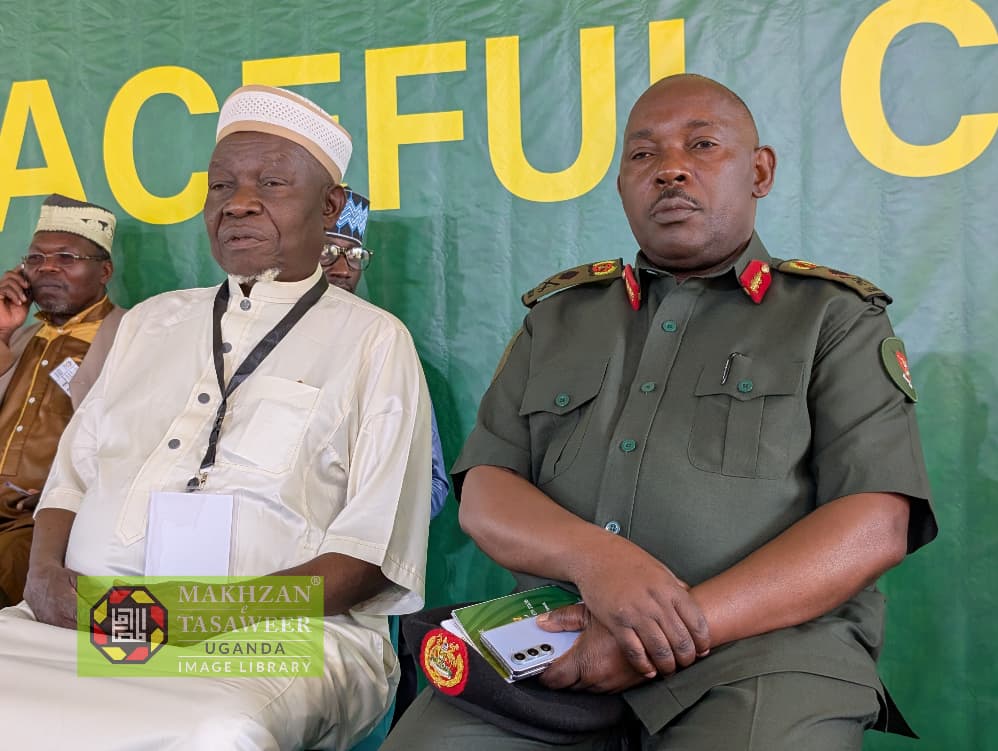 AhmadiyyaUganda tweet media