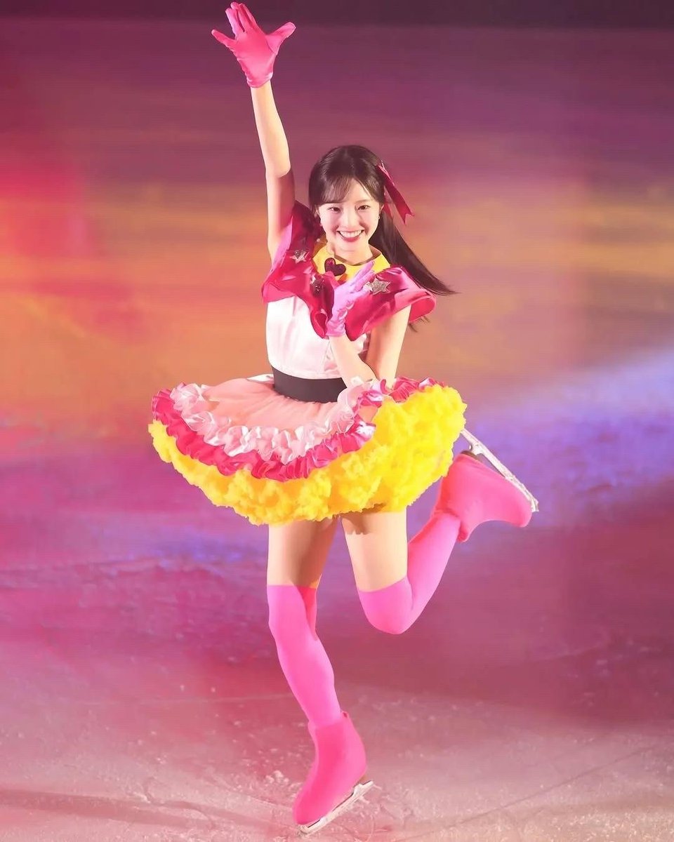 【超朗報】本田真凜さん(24)、そのへんのアイドルよりもアイドルになるwww https://t.co/HABY5dS8JT