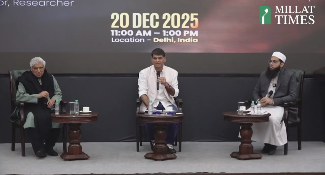 ShamsTabrezQ's tweet photo. युवा आलिम-ए-दीन और हमारे सम्मानित भाई मुफ़्ती शमाइल नदवी को दिल की गहराइयों से मुबारकबाद।
ख़ुदा के वजूद के मौज़ू पर जावेद अख़्तर के साथ हुई बहस में उन्होंने न सिर्फ़ उम्मत-ए-मुस्लिमा बल्कि उन तमाम लोगों का सिर फ़ख़्र से ऊँचा कर दिया, जो ख़ुदा के वजूद पर ईमान रखते हैं।

आज मैं खुद वहाँ मौजूद था और मैंने देखा कि मुफ़्ती शमाइल नदवी पूरी तैयारी के साथ आए थे। वे पूरी तैयारी और आत्मविश्वास के साथ हर सवाल का बेहतरीन जवाब दे रहे थे। उन्होंने जावेद अख़्तर की हर बात का सीधा और ठोस जवाब दिया। यहाँ तक कि जावेद अख़्तर के लिए उनकी बातों का खंडन करना और जवाब देना कठिन हो गया।

दूसरी ओर जावेद अख़्तर मूल विषय से बचते हुए नज़र आए। वे बार-बार बहस की दिशा बदलने की कोशिश कर रहे थे और ख़ुदा के बारे में वही सामान्य आपत्तियाँ दोहरा रहे थे, जो आमतौर पर नास्तिक विचारधारा से जुड़ी होती हैं। लेकिन मुफ़्ती शमाइल नदवी ने इन सभी आपत्तियों का भी पूरे आत्मविश्वास और मज़बूत तर्कों के साथ जवाब दिया।

मैंने यह भी महसूस किया कि जावेद अख़्तर के समर्थन में आए कई लोग भी मुफ़्ती शमाइल नदवी के जवाबों से मुत्मइन दिखाई दिए और कई मौकों पर तालियाँ बजाकर अपनी सहमति व्यक्त की।

एक बार फिर मुफ़्ती शमाइल नदवी को मुबारकबाद। उम्मीद है कि वे इसी तरह उम्मत-ए-मुस्लिमा की प्रभावी प्रतिनिधि आवाज़ बने रहेंगे।

सौरभ द्विवेदी को भी बधाई, जिन्होंने ईमानदारी और संतुलन के साथ बहस की निष्पक्ष और सुंदर संचालन (नियंत्रण) की ज़िम्मेदारी निभाई और किसी भी पक्ष का समर्थन नहीं किया।

शम्स तबरेज़ क़ासमी
एडिटर, मिल्लत टाइम्स
@muftishamail 
#DoesGodExists