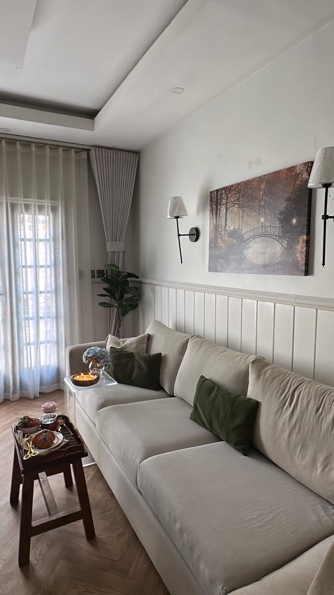 sofya2021's tweet image. اللّحظات الحلوة اللي نصنعها لأنفسنا .. 🥣🥐☕️🛋️🪽