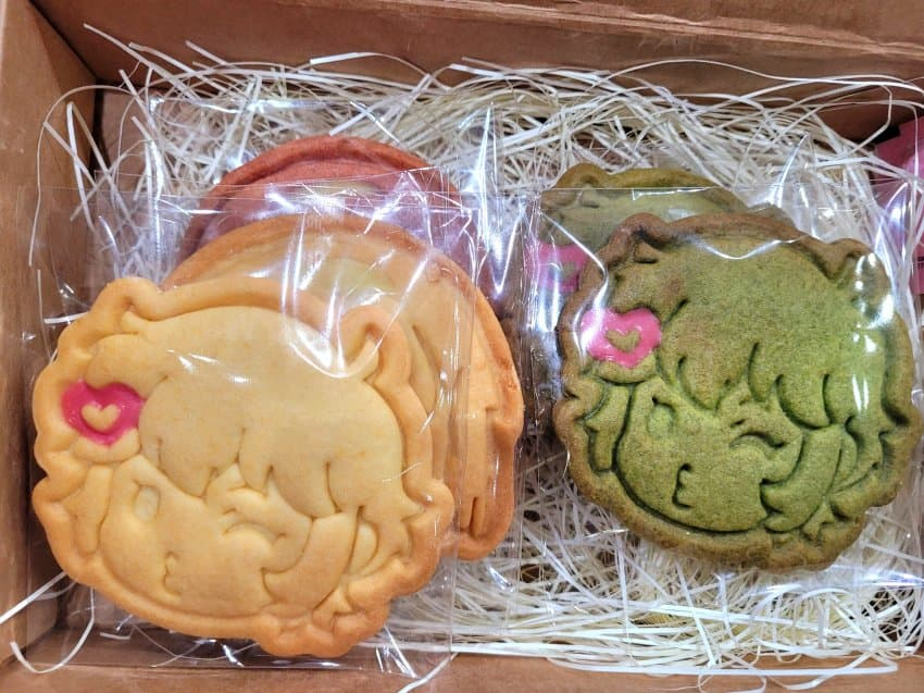 서코 <달려라 하니> 부스에서 방문해주신 분께서 슬쩍 주고가신 하니와 나애리 모양의 쿠키. 정말 예쁩니다ㄷㄷ