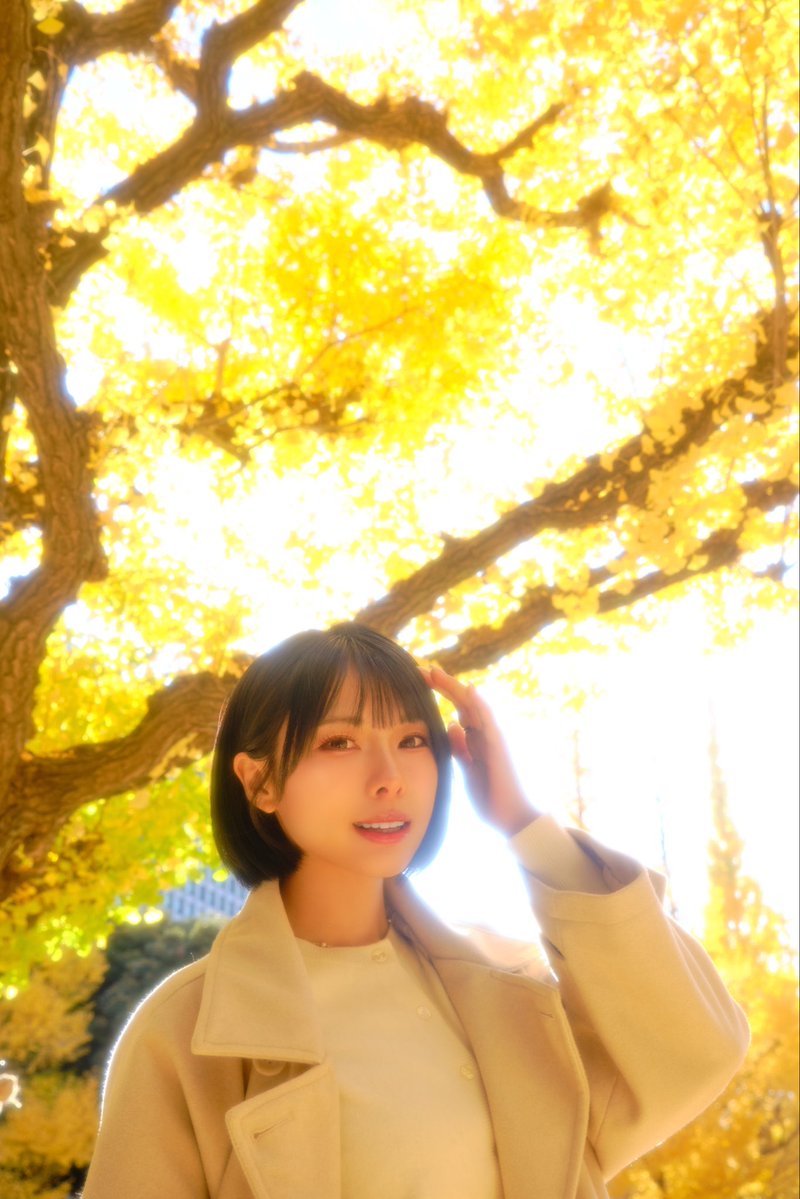 金色のまよ様 モデル：長生まよちゃん @nagai_mayo 2025/11/22 明治