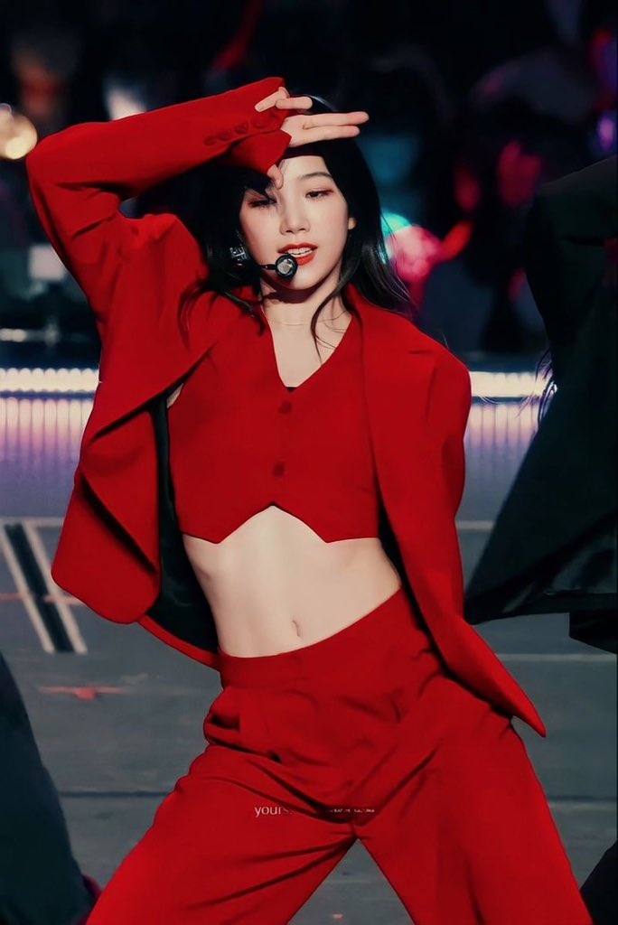 pinks'slave tweet media