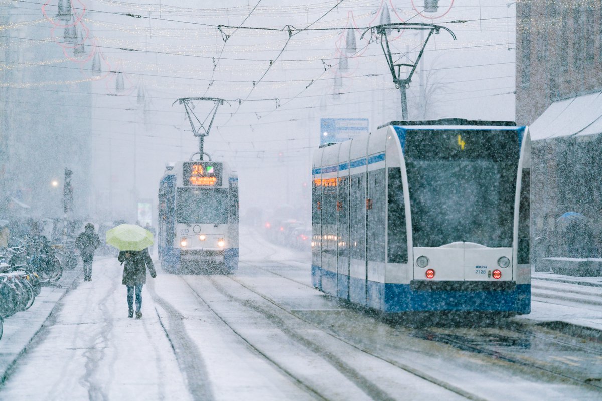 albertdrosphoto's tweet photo. Dutch cities in their winter coat. https://t.co/5J9tMBqF32