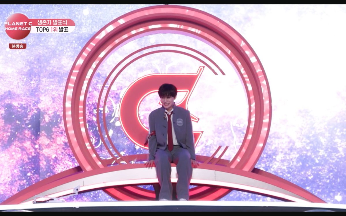 sanghaluvr's tweet image. SUN HENGYU P01 WITH OVER 2 MIL VOTES SOBBING RN