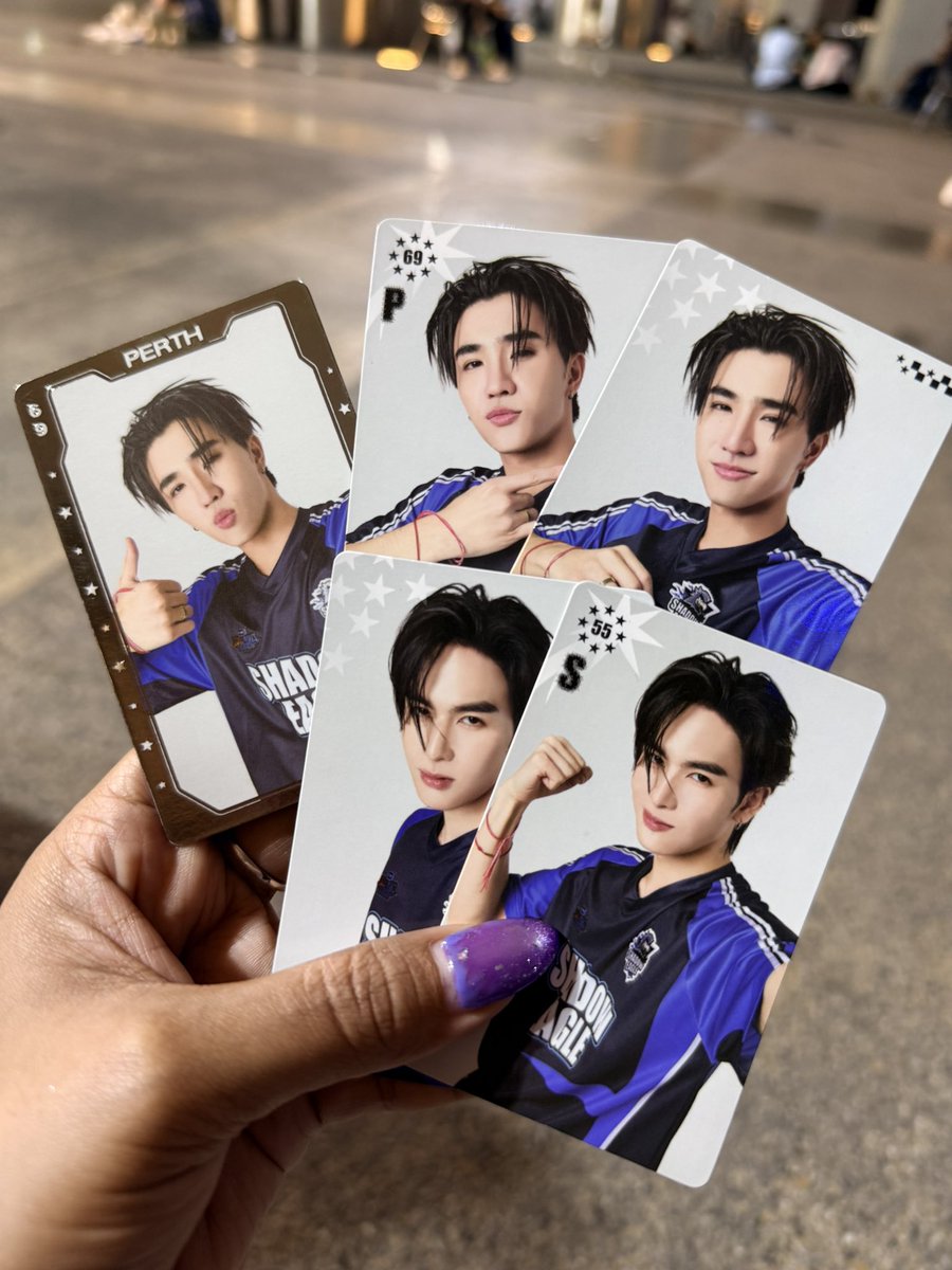 Where can find Santa secret?? 😭 PERTHSANTA DOMIIA WEWILLWIN