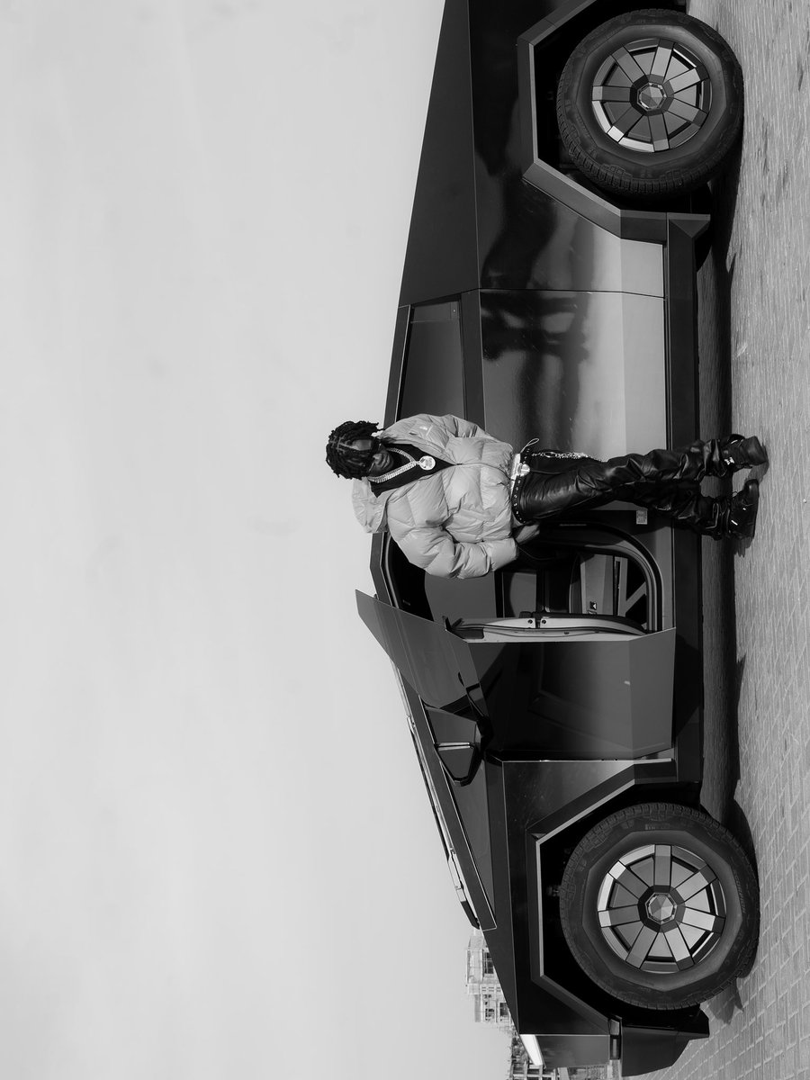 Teee_dollar tweet media