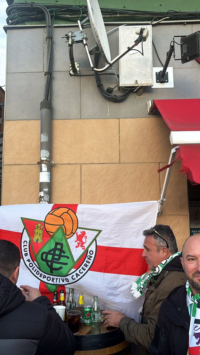 La Resistencia tweet media