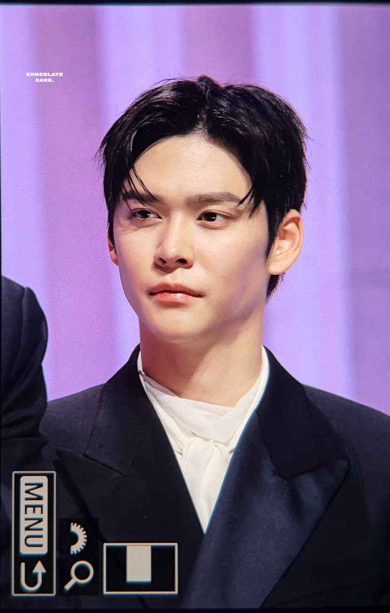 𝘾𝙝𝙤𝙘𝙤𝙡𝙖𝙩𝙚 𝙘𝙖𝙠𝙚. tweet media