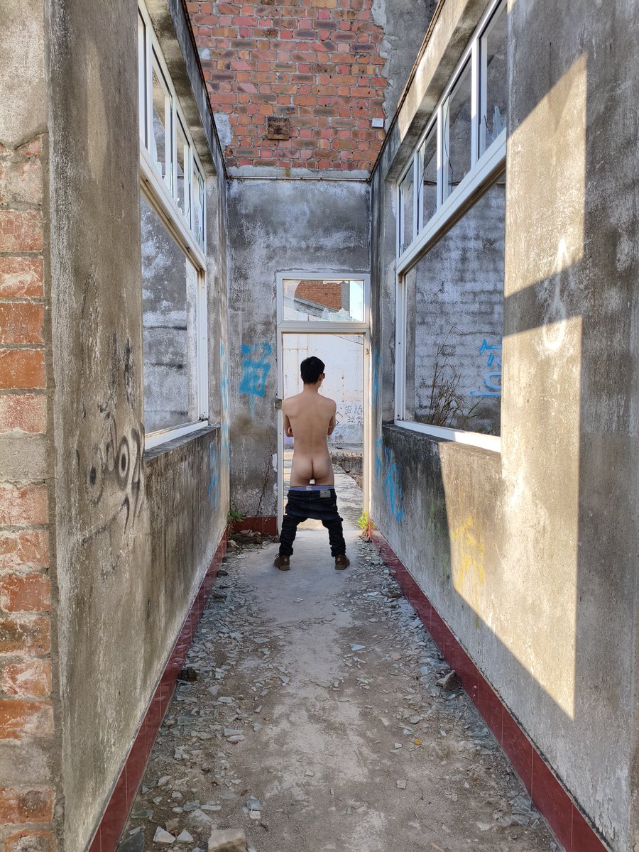 弦波波 tweet media