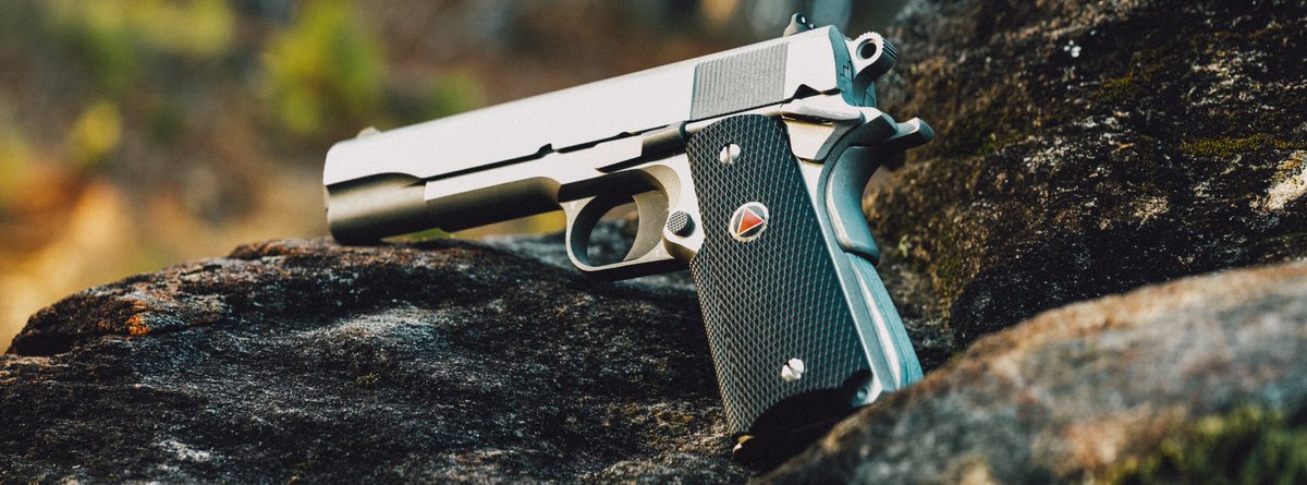 ColtDefense's tweet photo. Some pics of my Colt 🐎Delta Elite
Available ‼️
#Colt1911 #coltDeltaElite https://t.co/vqGEoqfZjG