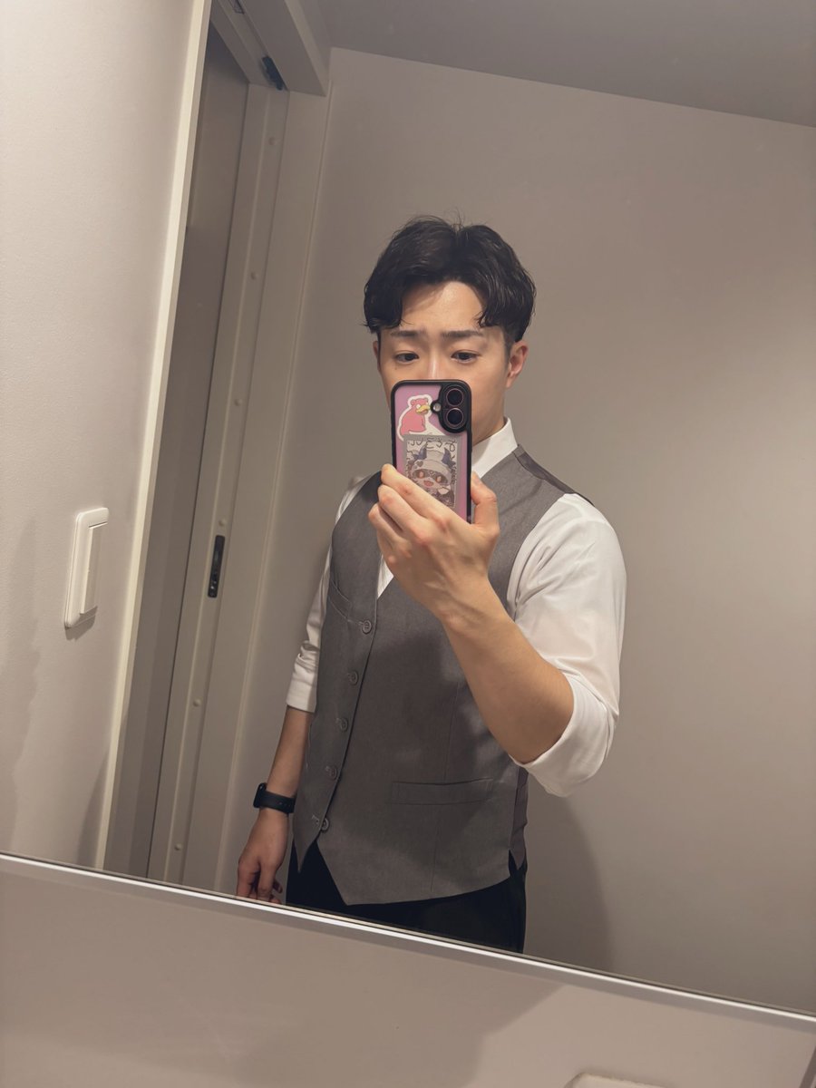 先輩の結婚式行ってきた⛪️