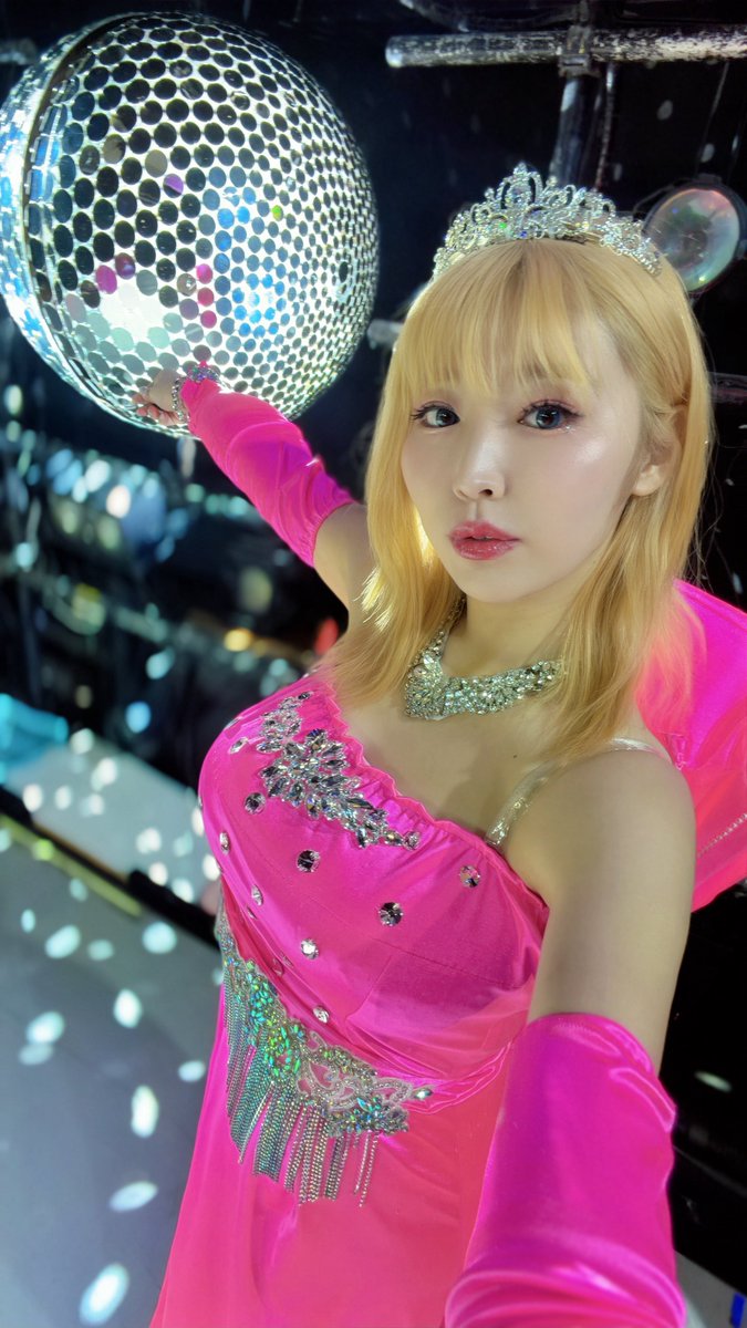 10日目【10/20】㊗️㊗️

swinger！2nd🎅

明日はクリスマスイベント🎄
2回目終わりにあるよん！

他にも㊙️な演出あったり？？😼

めっちゃ可愛いのでお楽しみに❤️

#浅草ロック座