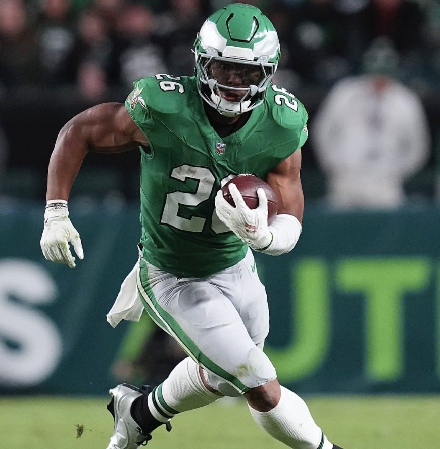 HerdMetrics's tweet photo. STAMPede Pick #1

Saquon Barkley OVER 78.5 Rush Yds

Why we like it:
• Washington ranks #28 vs the run (136.6 YPG allowed)
• Barkley hit this in 4 of last 5 vs NFC East
• Needs 60 yards for  $250K incentive

Smash spot. Expect volume early
#BettingX #PlayerProps #nflbets https://t.co/ddBYDwkrPF
