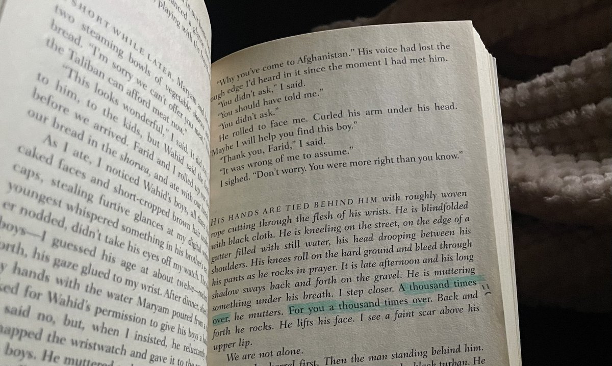 awondererdiary's tweet image. «لأجلِكَ ألف مرّة ومرّة» أحب هذا الإقتباس من كتاب خالد حسيني، عدّاء الطائرة الورقية