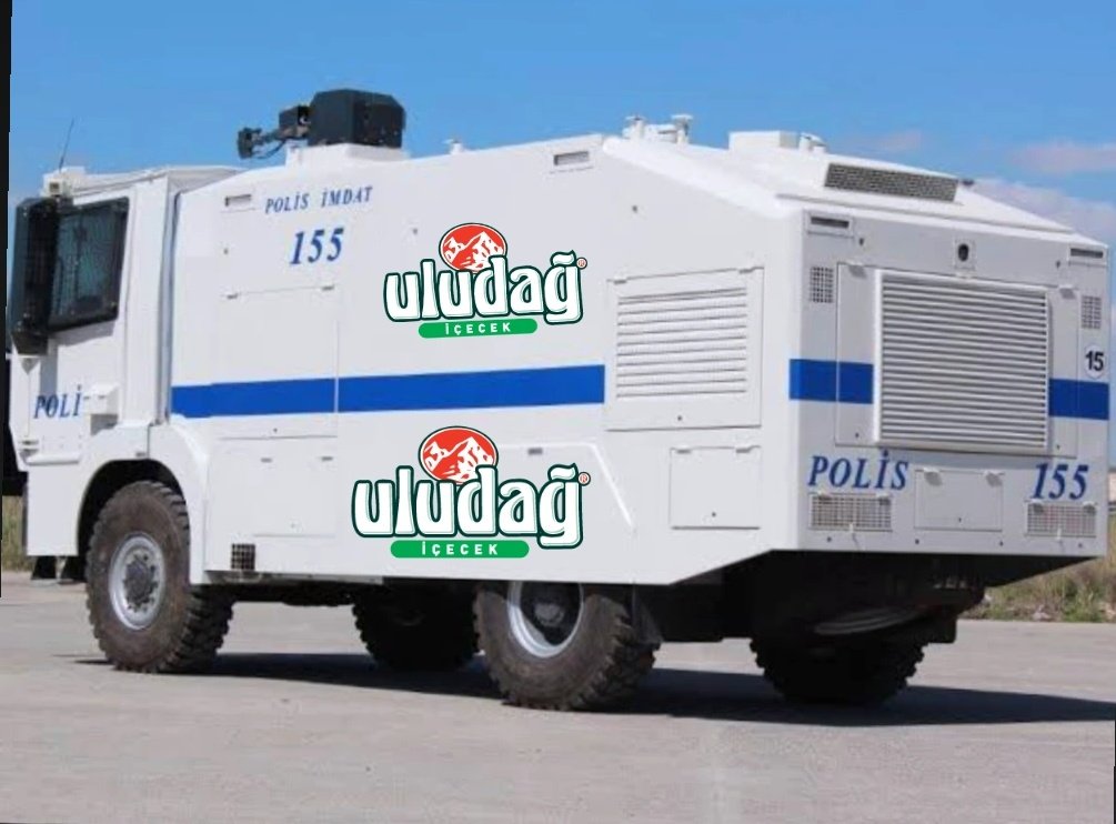 mucoconner's tweet image. Amedsporlu taraftarlara tomayla limonata sıkma işi