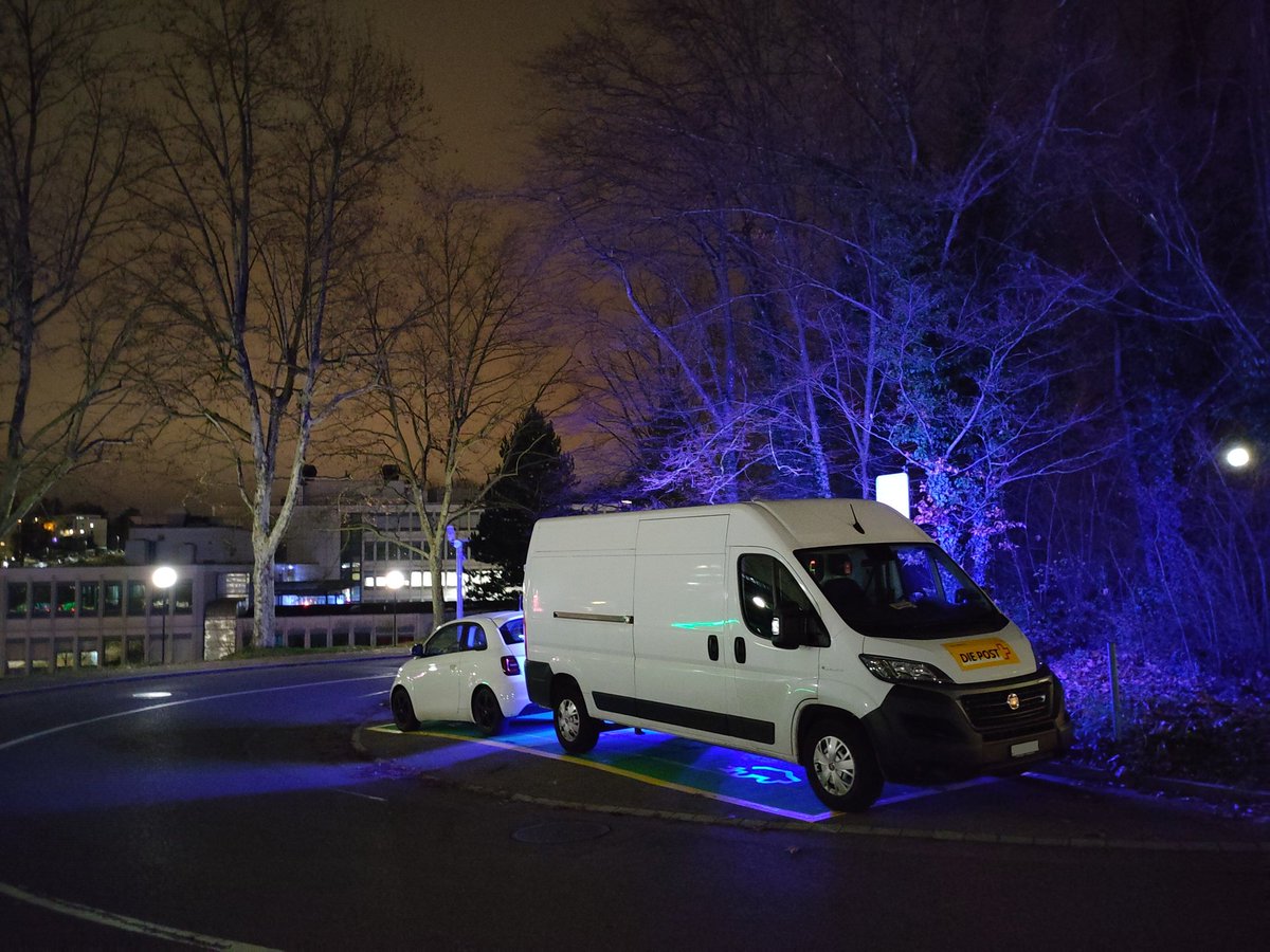 chargeguide's tweet image. Fast charger stuck occupied for more than a day... Surely it's a system glitch?

Nope, it's a Post employee leaving their van on the 360kW charger for the weekend 🤬

They were here for 30 hours total according to the live data