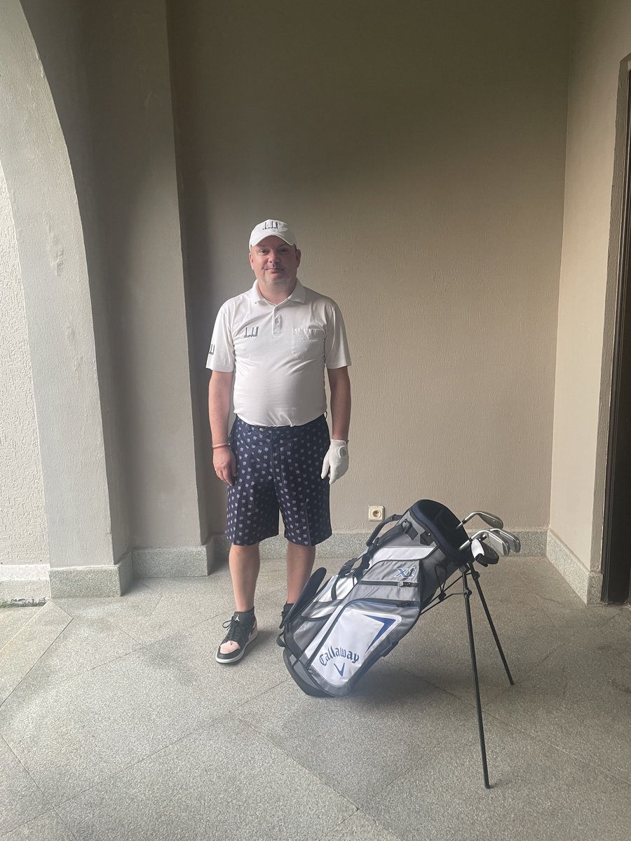 GtLearning's tweet photo. Merry Christmas and a happy New Year to all my corporate &amp; clients for a successful year at my studio. Over 3000 clients are now on my database. Happy Golfing! G.A.T Golf ⛳🎄 https://t.co/4jSOoGA27f