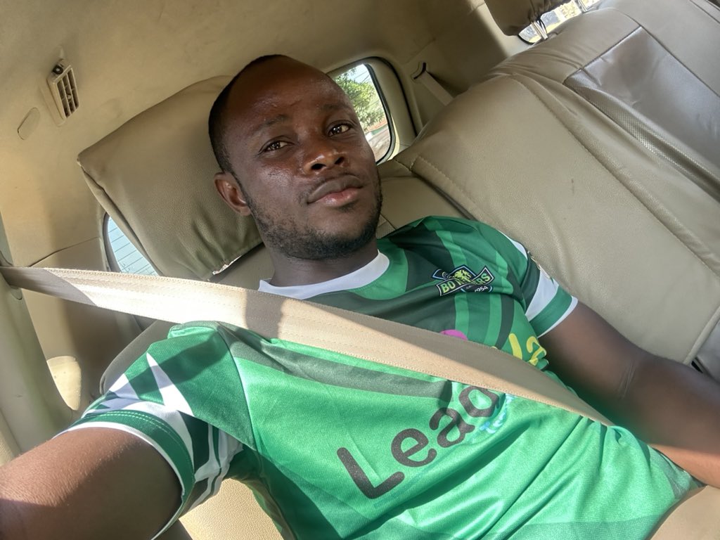 EdLass88's tweet photo. En route to Port Loko to support Bo Rangers against Bai Bureh Warriors in the Sierra Leone Premier League. We’re taking all 3 points to the South. 
🐘 https://t.co/A0M688dGZF