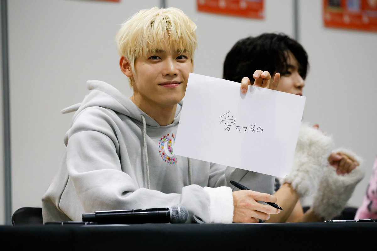 ふみ🍍 (@let_me_fly23) / Posts / X