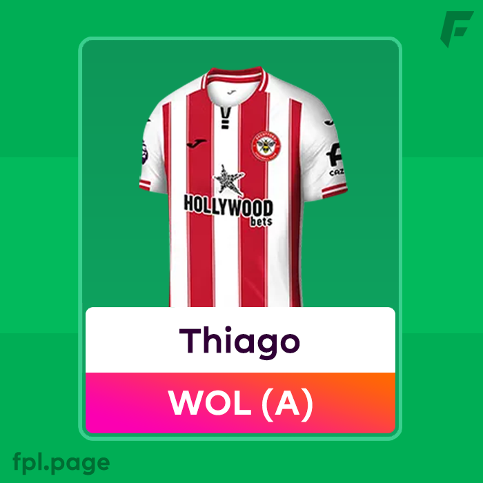 FPLFocal's tweet photo. Thiago is passed fit and starts ✅
Henderson makes the bench after both missing out middweek. https://t.co/LisP2owSDc