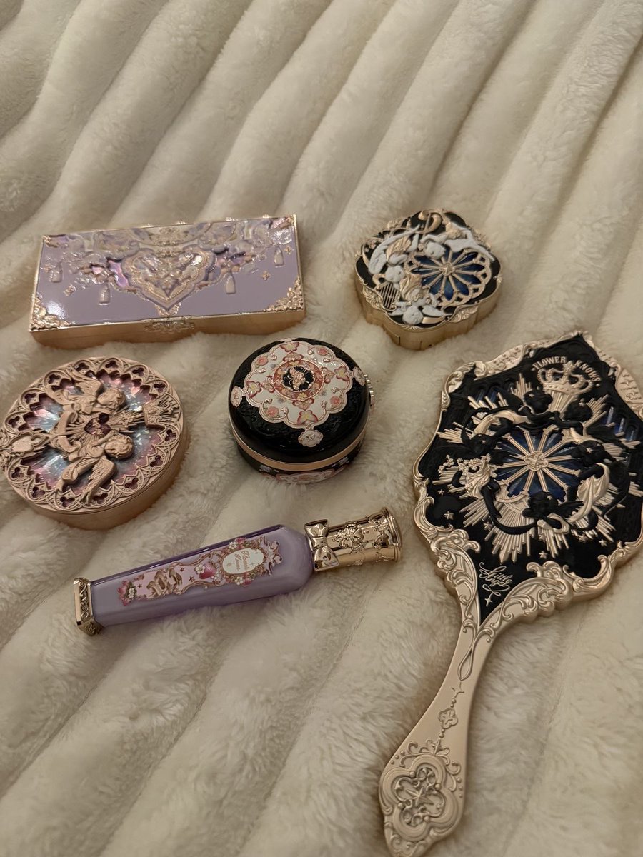 EleganceVibe's tweet image. 