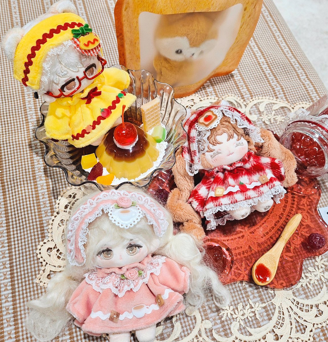 오늘 솜프리 처음 부스로 참가하는거라 응대도 미흡하고 현물 수량이 많지않아 찾아와주신 분들께 너무 죄송하고 감사했어요🥹 친절하게 기다려주시고 칭찬도 잔뜩 해주셔서 따듯함 가득 받고 돌아왔어요♡ 모두 행복한 연말되시길 바랍니다 감사합니다!