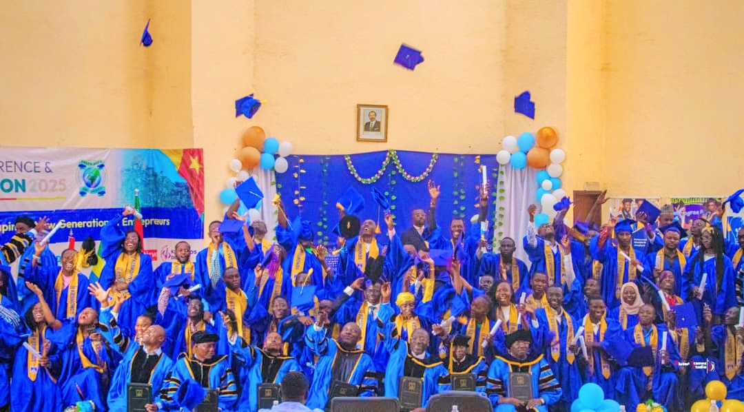 GREENHOPEUNIVE1's tweet photo. GHU team  attended Kesmonds International University graduation ceremony held in Ngaoundere, Adamawa region northen part of Cameroon. The graduates were from different disciplines and received  awards of both bachelor and master degrees. https://t.co/MOYWb6Ohkr