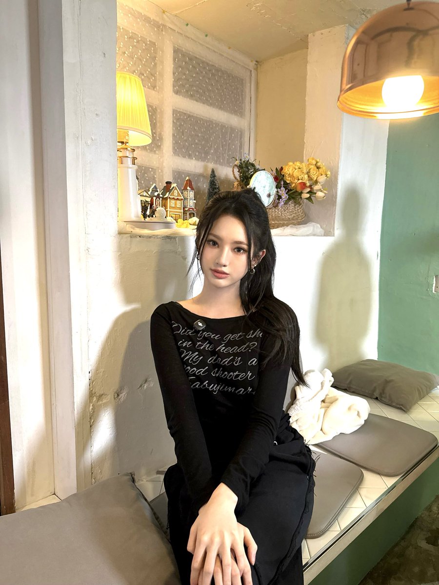 #태리왔다옹   

태리님 남찍사 풀어주셨다....😍😍

#아이아이아이 #iii #태리 #TAERI