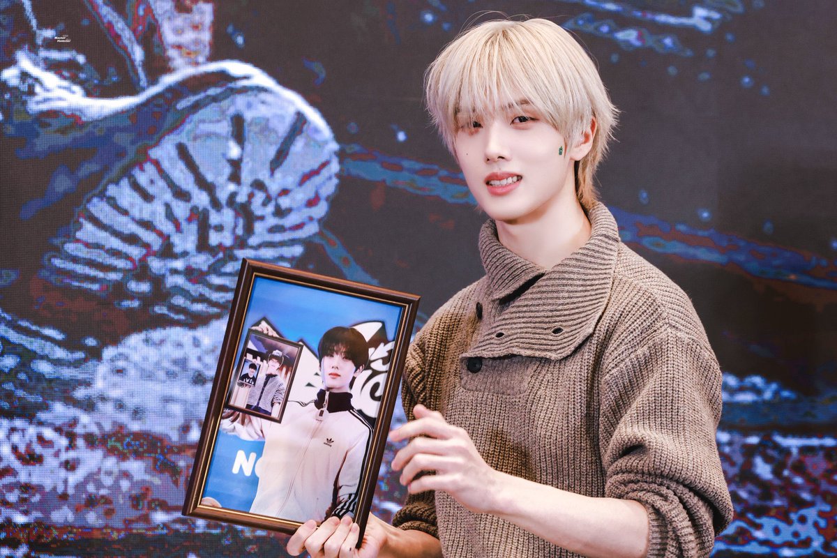 please keep doing this it’s gonna be jisung and masterhamsterjs thing now