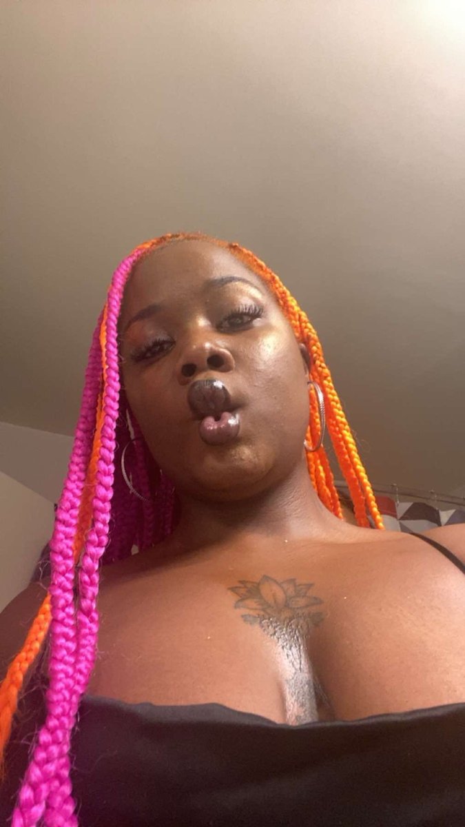 issacueto's tweet photo. It’s been a lil second.. or 5🤭 https://t.co/YdTzp3bbYs