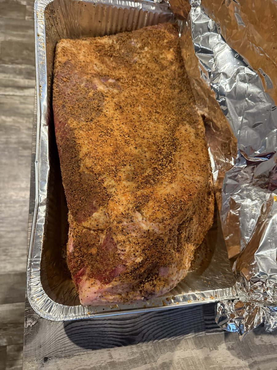 Horns63's tweet photo. Two things at 7:58 am….

Time to roll some smoke and 

#OUSUX https://t.co/75tZ0diN5F