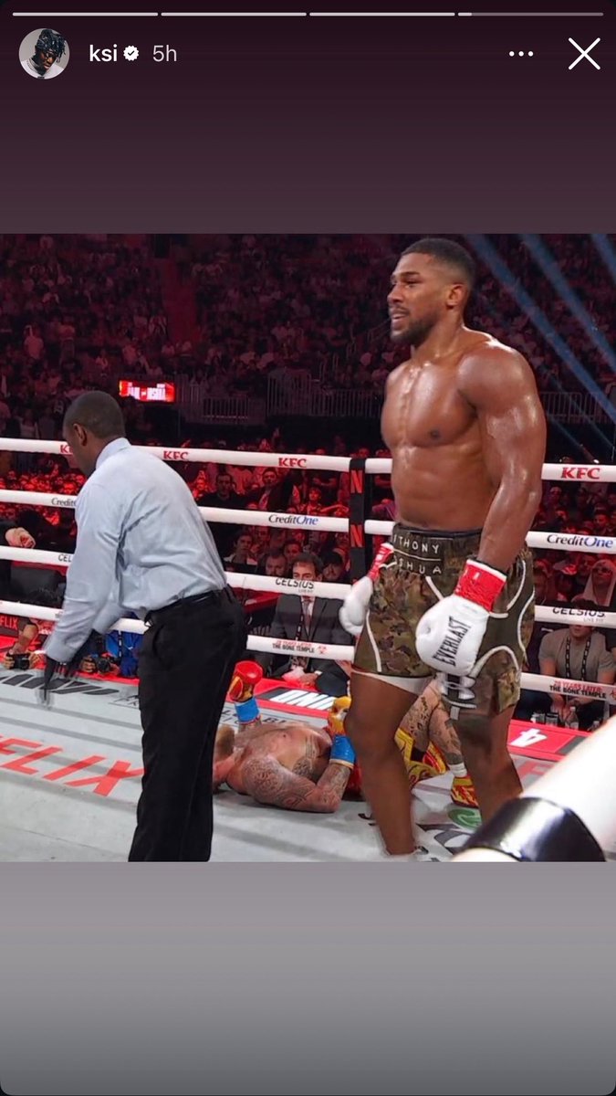 KayzzClips's tweet image. KSI posts on INSTAGRAM STORY after #jakepaulvsanthonyjoshua FIGHT!!😳

Clearly he’s trolling JAKE PAUL🤯

Will we see them fight next year??🤔