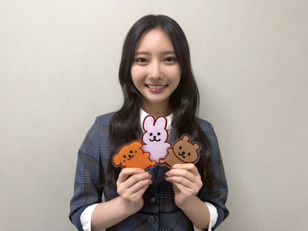 竹内希来里　サイン入りボール　2025.1.25 Amazon.co.jp: 竹内希来里 日向坂46 『月と星が踊るMidnight』初回盤