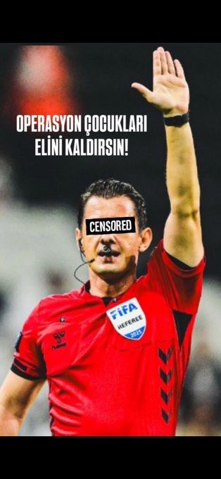 Bazı hakemler yine konuşmuş, yine kendini aklamaya çalışmış ama bu tribün o masalları çoktan ezberledi. “Hata yapıyoruz” lafı artık bayat, çünkü Beşiktaş’ın canı bir kere değil defalarca yandı. O düdükler, o VAR suskunlukları, o görmezden gelmeler bu camiaya yabancı değil.