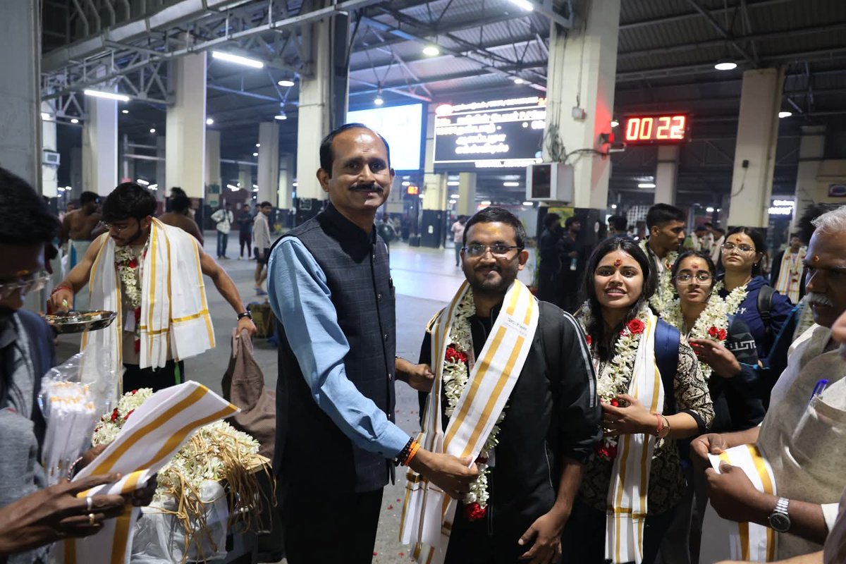 DaranGowda's tweet photo. https://t.co/S5OqFA4ngk