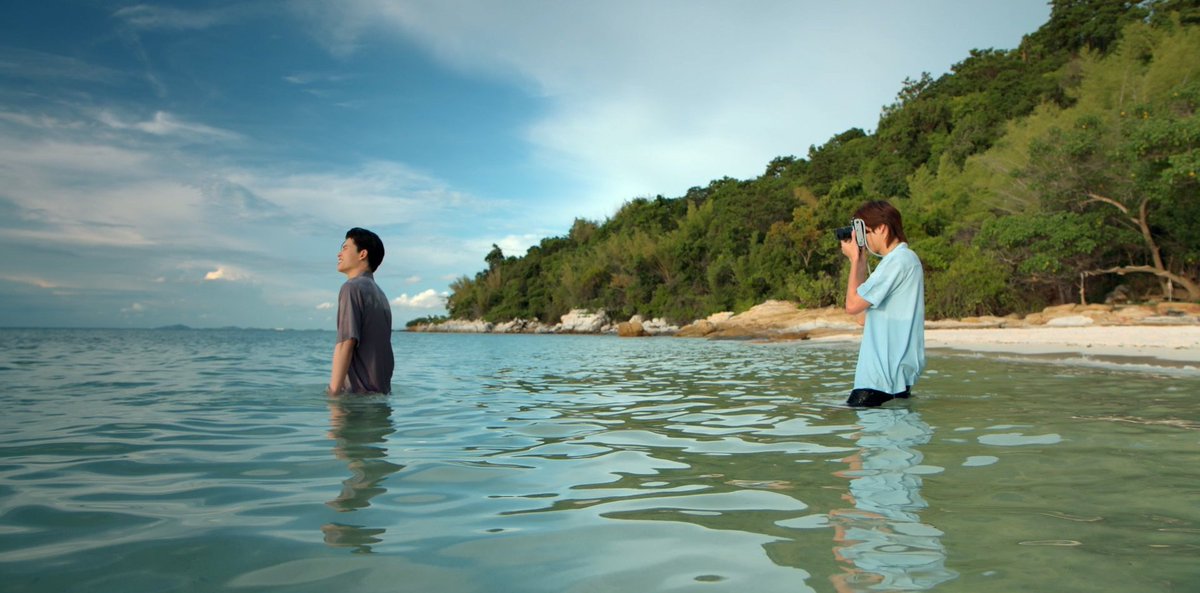 doublepjourney_'s tweet photo. น่ารักกันมาก น่ารักเท่ามหาสมุทรเลย 🌊💖
น้องช่างภาพตกหลุมรักคูมมาเฟียบ้างยังน้าาา

#MeAndTheeSeriesEP6 https://t.co/zx7ygfgkRp