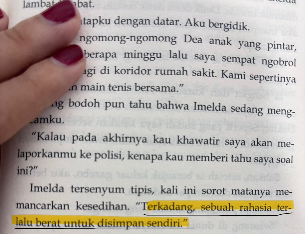 dekyutest's tweet photo. Book’s review
📚Pasien by Naomi Midori 
from @penerbitharu 

⭐️: 5/5

──── ୨୧ ────
Menceritakan tentang pembantaian satu keluarga yang diduga  motifnya adalah perebutan harta warisan. Salah satu anggota keluarga membantai anggota keluarga lainnya dan juga ikut tewas https://t.co/20AY9xouFL