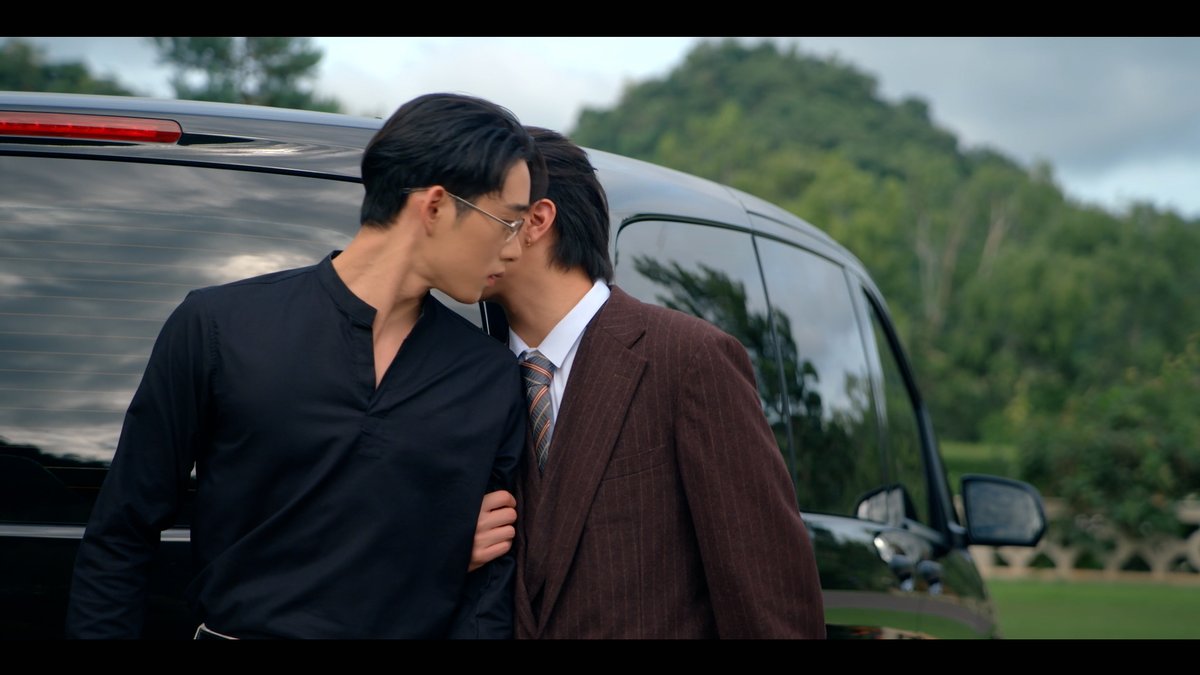 GMMTV's tweet image. นี่คุณสองคนทำไรกันคับเนี่ย ฟหกดเ้่าสววงงกาอดทมิกดยทอิางยกิดทปอายดทกิดกาทิอดกยร่เกทดยาิท ดกืสา้สื 🫠
#MeAndTheeSeriesEP6
@Williamjkp1 @EstRvp