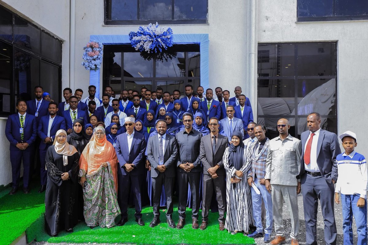 Mustafe_M_Omer's tweet image. Together with H.E Aklilu Tadesse, State Minister at the Office of the Prime Minister, we launched the Somali MESOB in Jigjiga, a one-stop center that will enhance service-delivery.