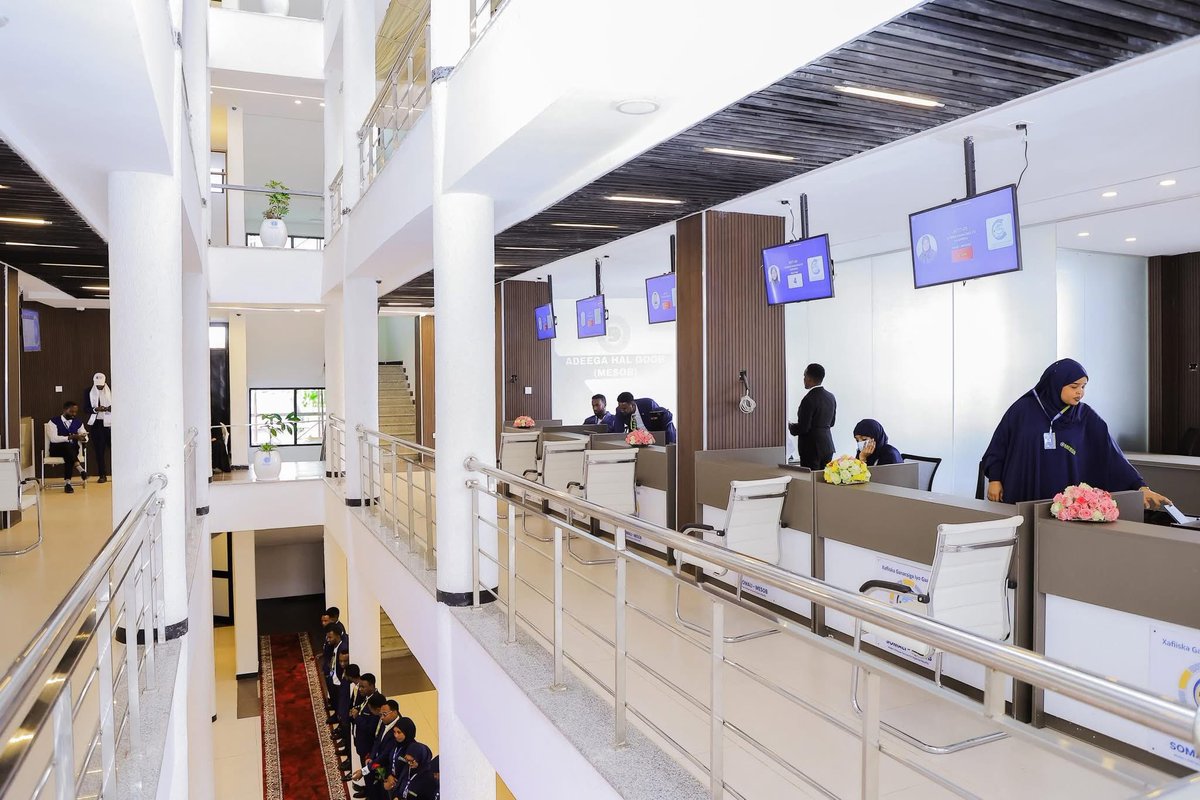 Mustafe_M_Omer's tweet image. Together with H.E Aklilu Tadesse, State Minister at the Office of the Prime Minister, we launched the Somali MESOB in Jigjiga, a one-stop center that will enhance service-delivery.