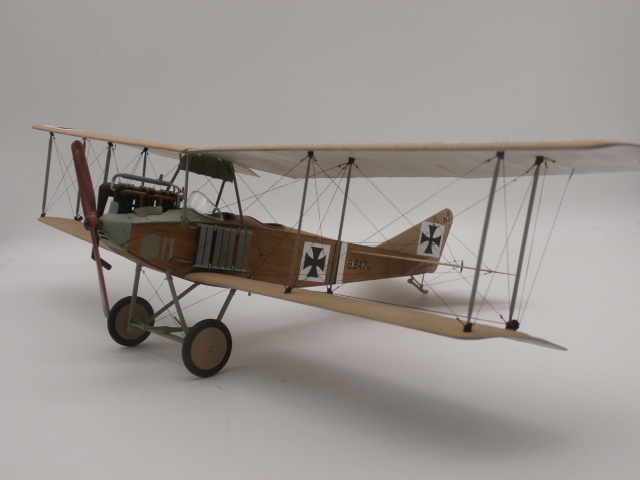 木製三葉機昭和レトロ 飛行機模型 ＃複葉機 ウィングナットウィングス1/32 アルバトロスBⅡ