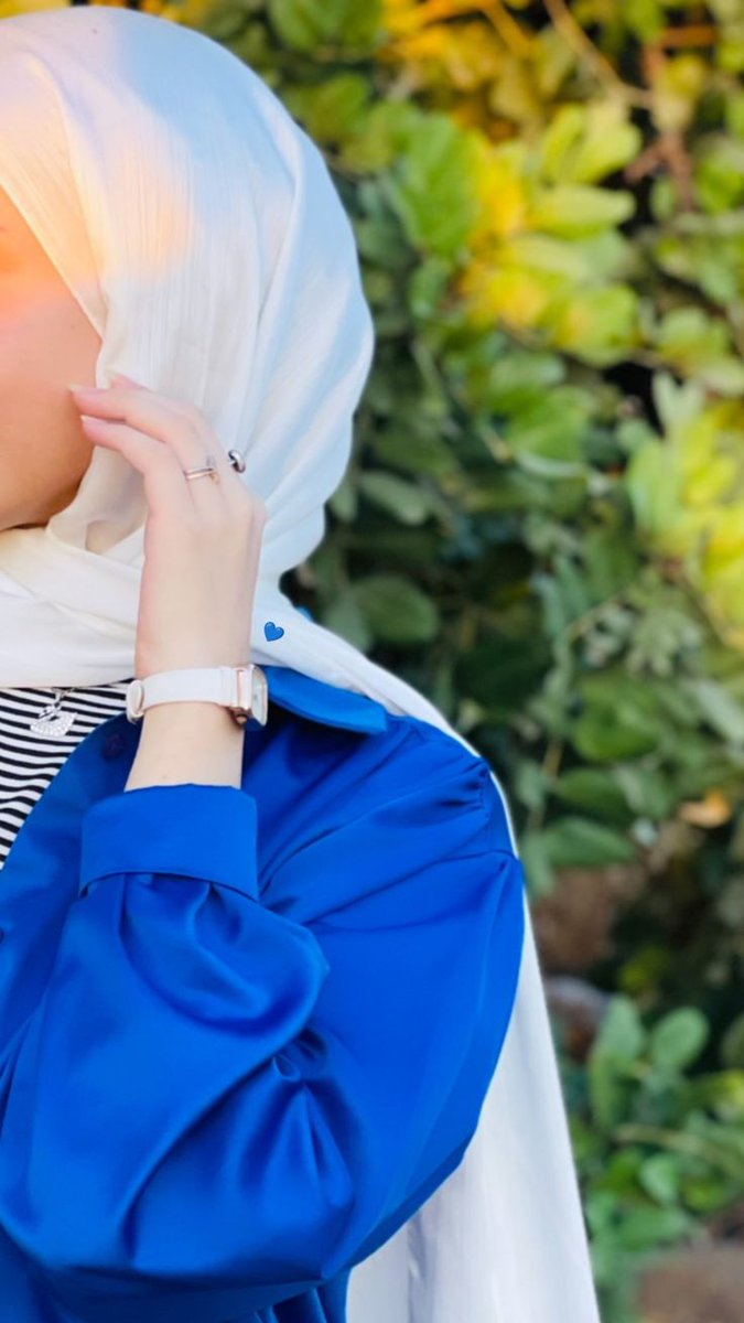 ♪❀

.

الدنيا قد تعاندك بكل قوتها وتضع في طريقك ما يرهق روحك
 لكن بالصبر واليقين بالله  تتحول العثرات إلى دروس والجراح إلى قوة وتدرك أن ما كتبه الله لك أجمل مما فقدت

. 
🪽ೄྀ #ĴỮŘI ೄྀ🪽