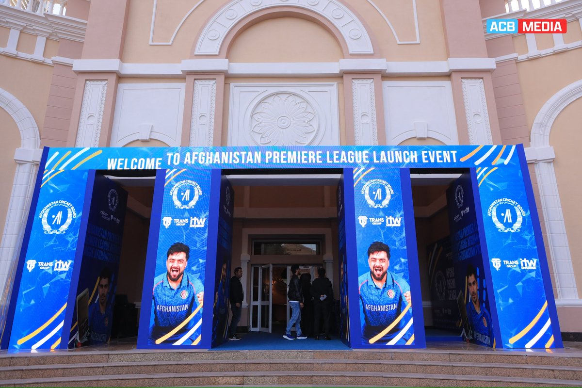 SNaseemSadaat's tweet photo. This is how the stage is set, with exciting moments from the APL Grand Launch Event just moments away. 📸
#APLT20 | #GrandLaunchEvent https://t.co/6NndEt76pf