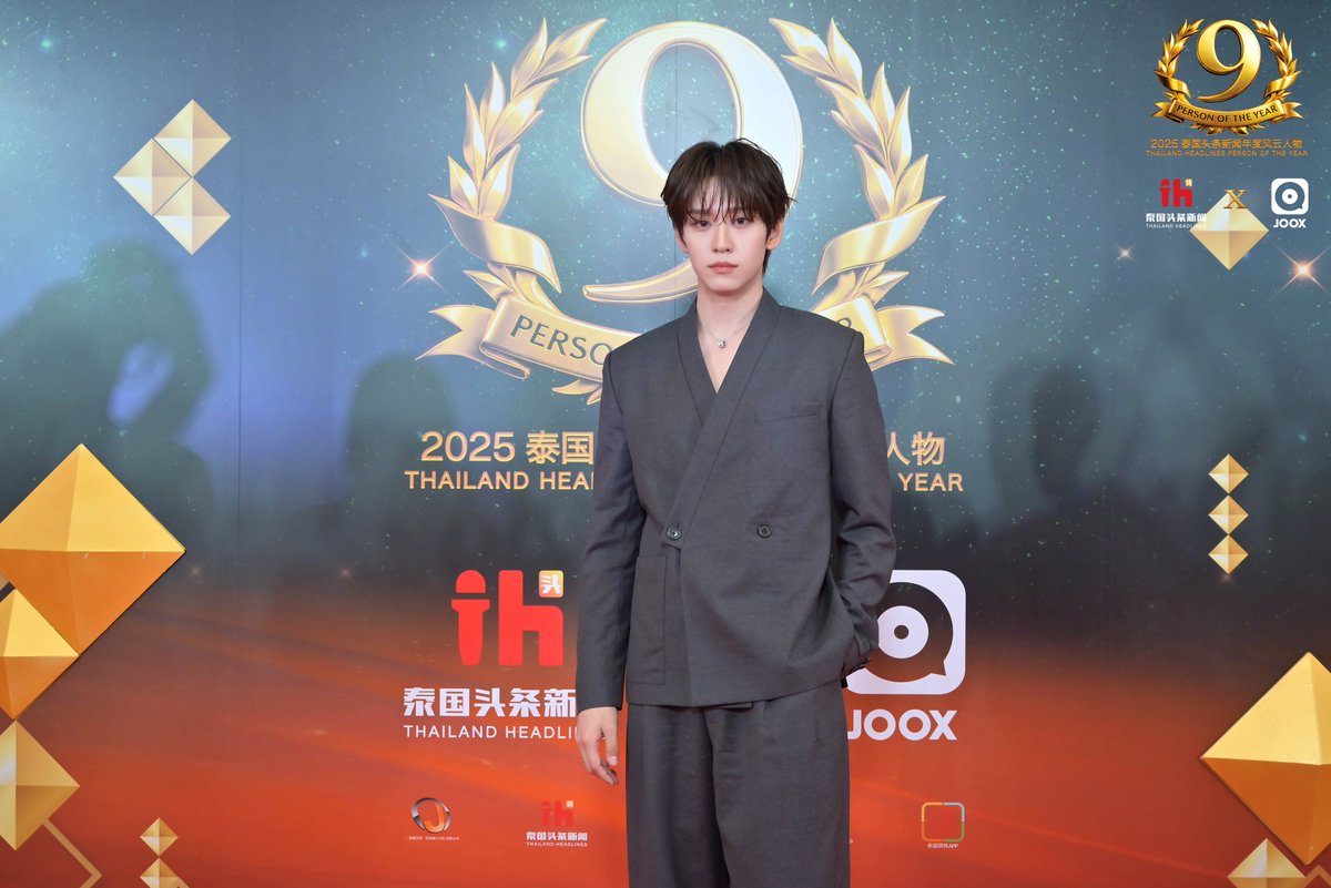 JOOXTH's tweet photo. ขอแสดงความยินดีกับ TONY YU ที่ได้รับรางวัล2025 Thailand Headlines Person of the Year-ศิลปินยอดเยี่ยมแห่งเอเชีย
#PersonOfTheYearAwards2025 #ThailandHeadlines #2025ThailandHeadlines  #余景天 #TonyYu https://t.co/k9IloOJZii