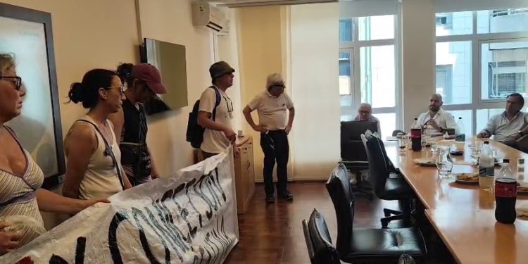 JorgeTaiana's tweet image. Es incomprensible la destrucción del INTA por parte del gobierno….. como también lo es el silencio de los productores que que se han beneficiado del apoyo y de la investigación del organismo por décadas .