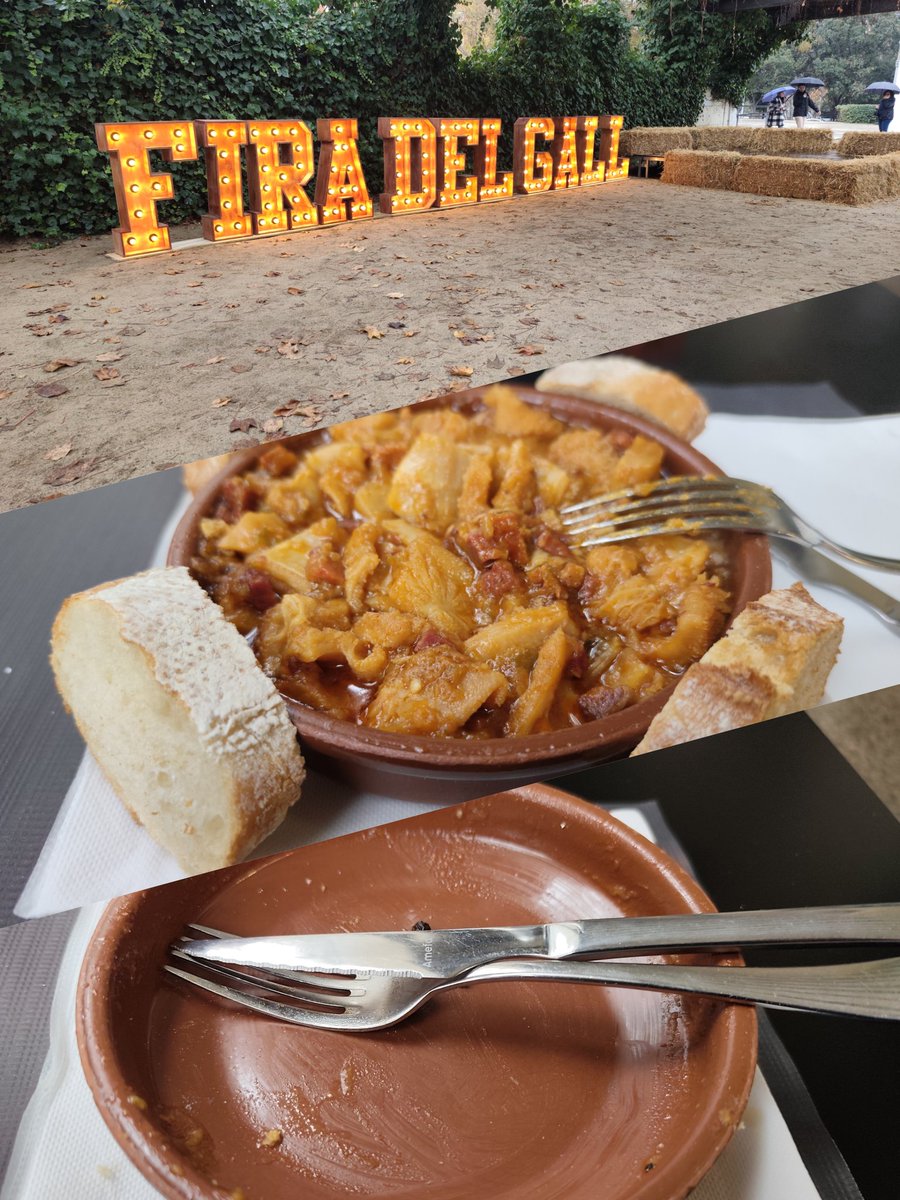 #Firadelgall amb plugims que fa que avui no hi hagi tanta gent, ni aglomeracions ni al centre de Vilafranca ni a la Fira.
Primer esmorzar a #calramon i una vegada amb les piles carregades a passejar per la fira vigilant no et treiessin un ull amb tant de paraigua obert.