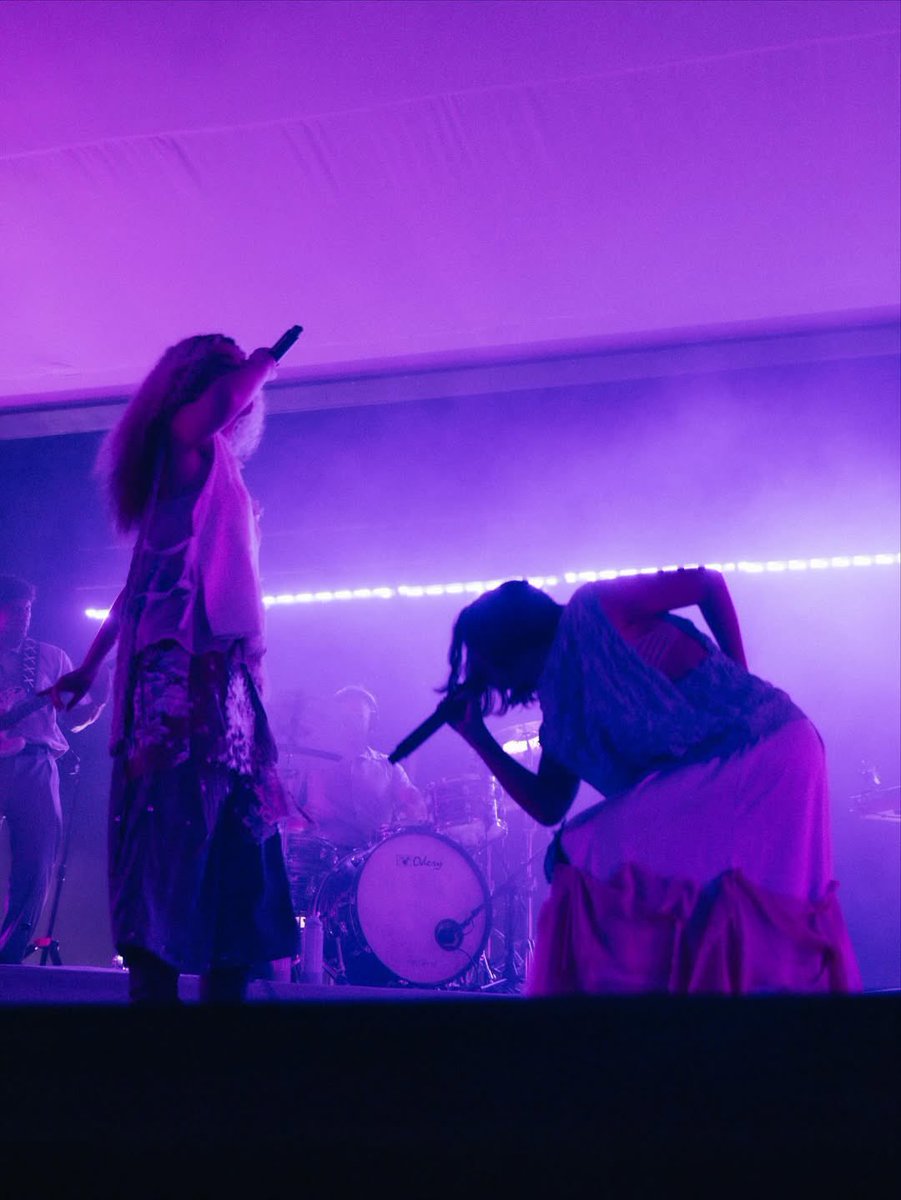 🚨 TOP 1 MELHORES ARTISTAS DE 2025 (DECIDIDO PELA ANAVITORIAGIFS)

 #1. ANAVITÓRIA