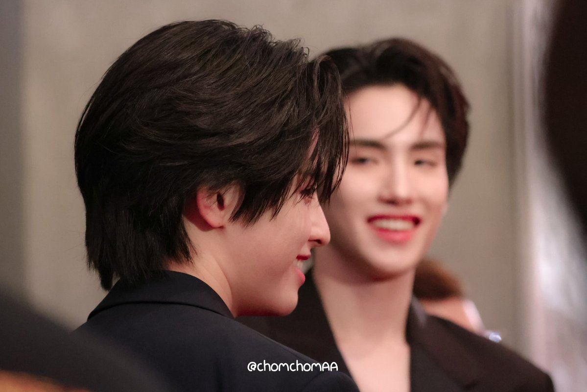 chomchom_AA's tweet image. งานสายตาอ่ะผมยกให้ภูธัชชัยที่ 1 เลยแหละ 😇
#PHUTATCHA #AAashirakorn