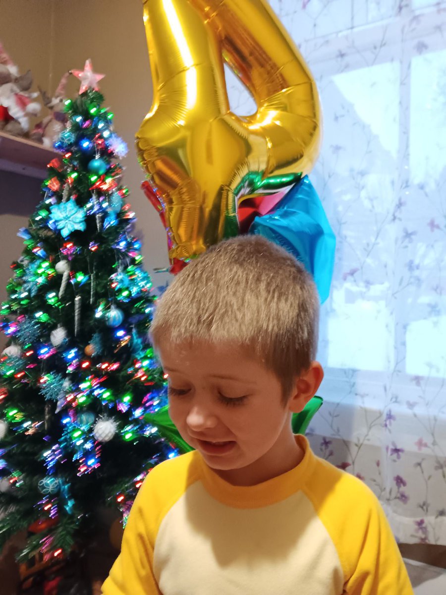OlenaRohoza's tweet image. 🇺🇦🇨🇦Today is a birthday
🙏🙏🙏
I’m asking everyone — friends, haters, lurkers, even people who can’t stand me — please repost this.
If you don’t, it just disappears into the void. And yes, this is serious.
💝🎁 On December 20, our youngest son Richard turns 4 🎂
Christmas and New…